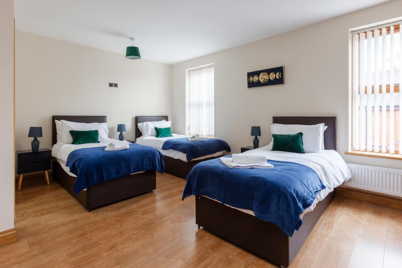 Albert - 5 Bedrooms Sleeps 11 Parking Wi-Fi Contractors Preston  Exterior photo