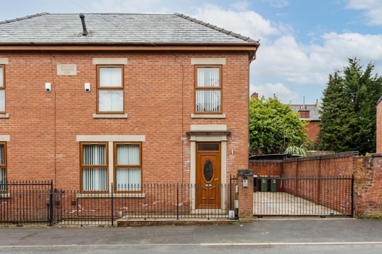 Albert - 5 Bedrooms Sleeps 11 Parking Wi-Fi Contractors Preston  Exterior photo